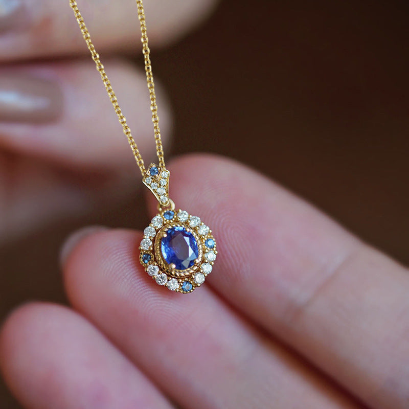 Huitan Luxury Style Royal Necklace