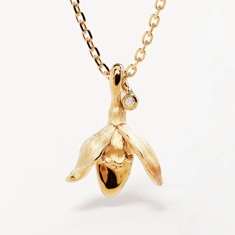 Women's Creative All-match December Flower Stainless Steel Pendant Necklace