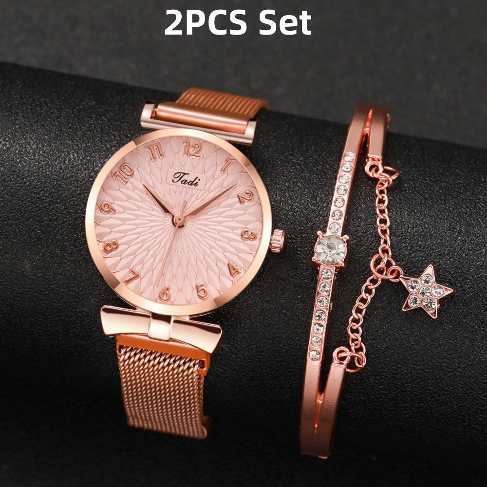 Suit Women's Quartz Watch With Bracelet